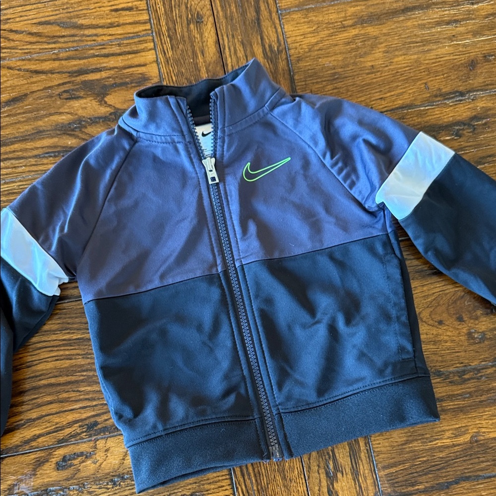 Brand new boys Nike zip up jacket 24 months black, grey, white